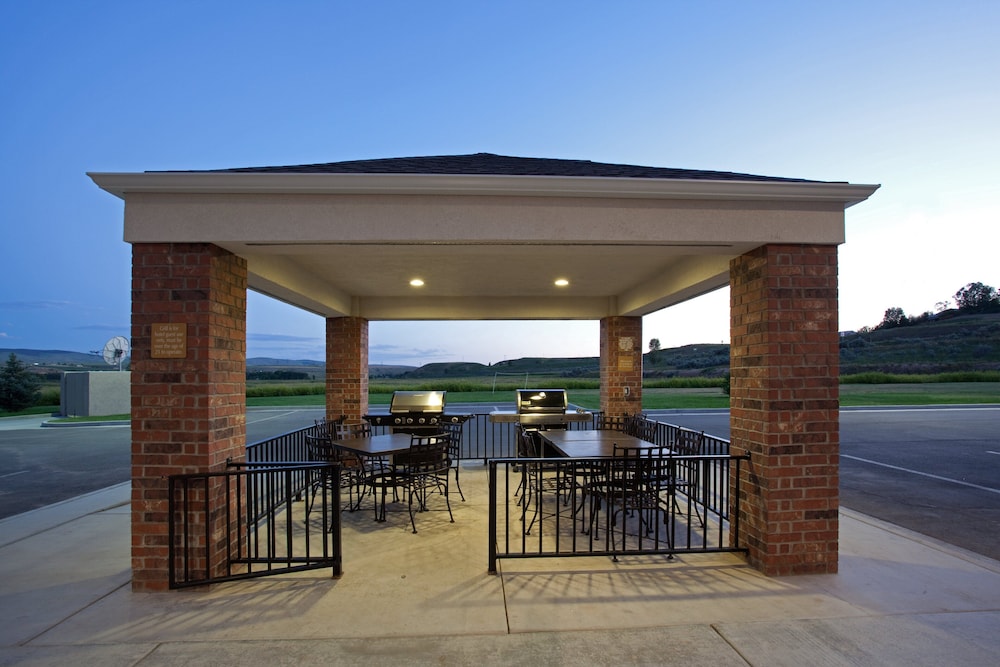 Candlewood Suites Craig Northwest by IHG - photo 23