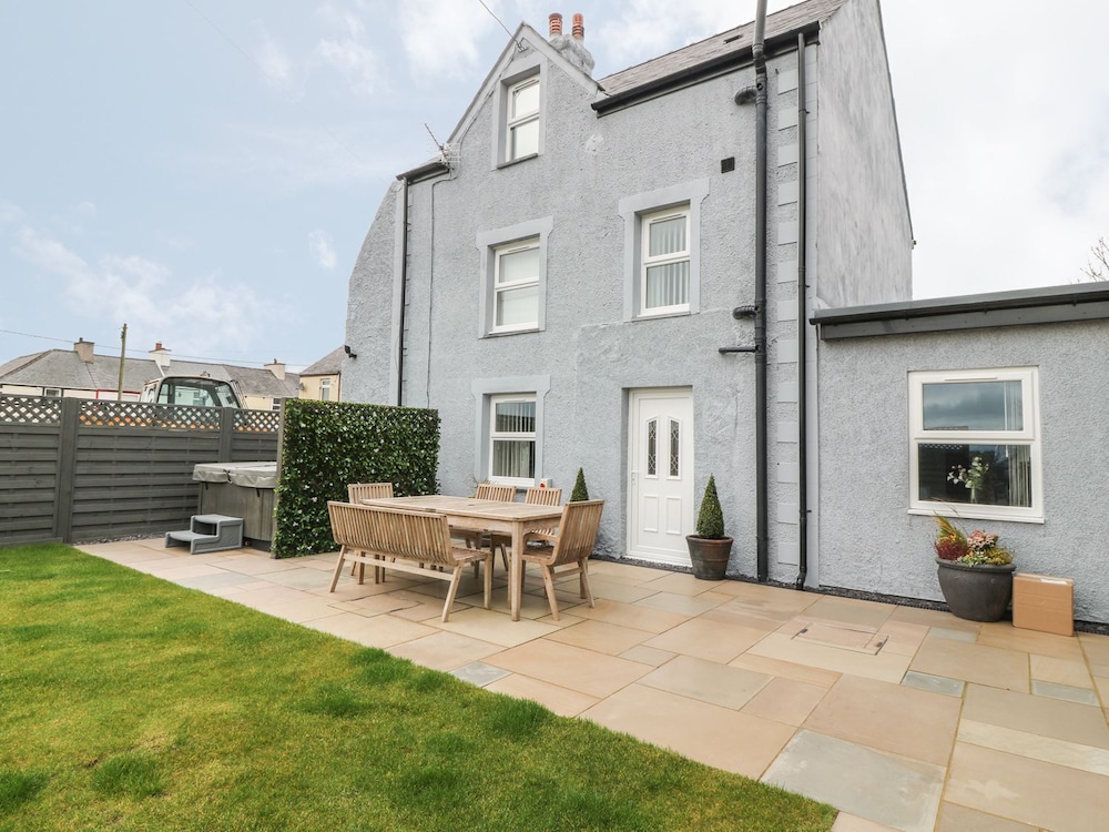 Fishermans Cottage — 4-Star Luxury Hotel in Beaumaris, United Kingdom