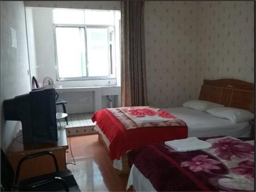 Ya’an Youyi Business Inn in Hanyuan, People's Republic of China