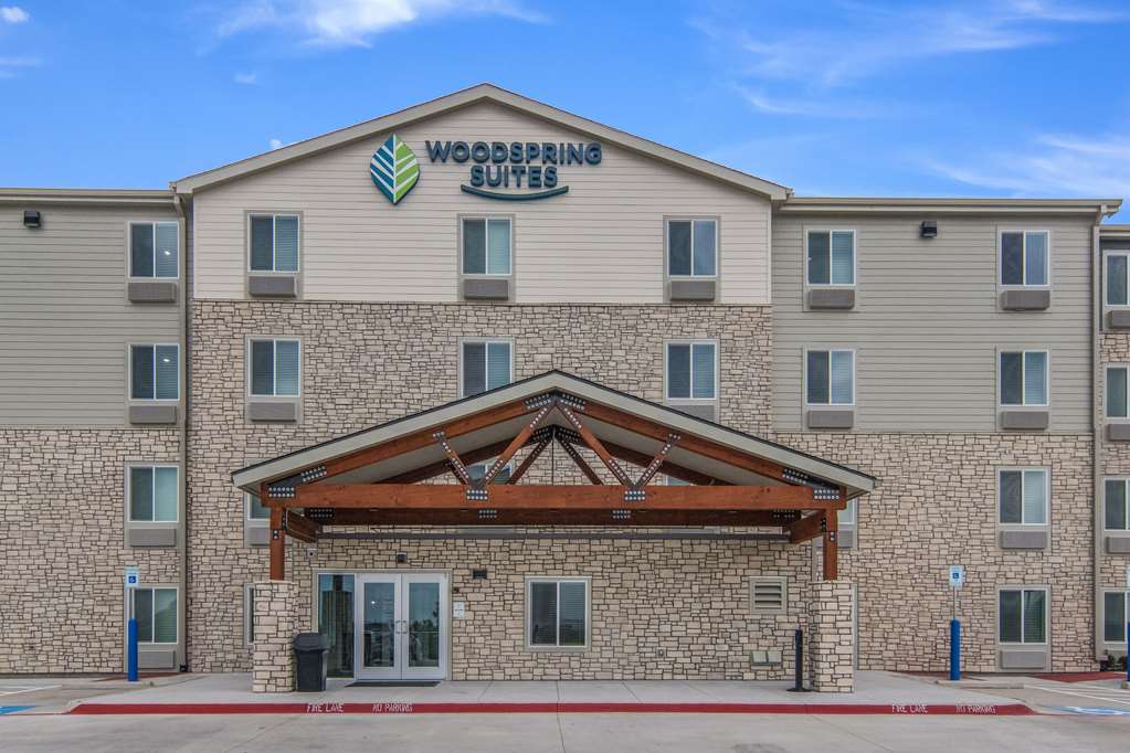 WoodSpring Suites North Ft Worth Alliance TX Speedway - photo 2