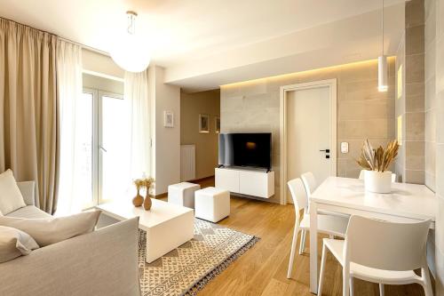 Serene city center penthouse in prominent location — 4-Star Luxury Hotel in Thessaloniki, Greece