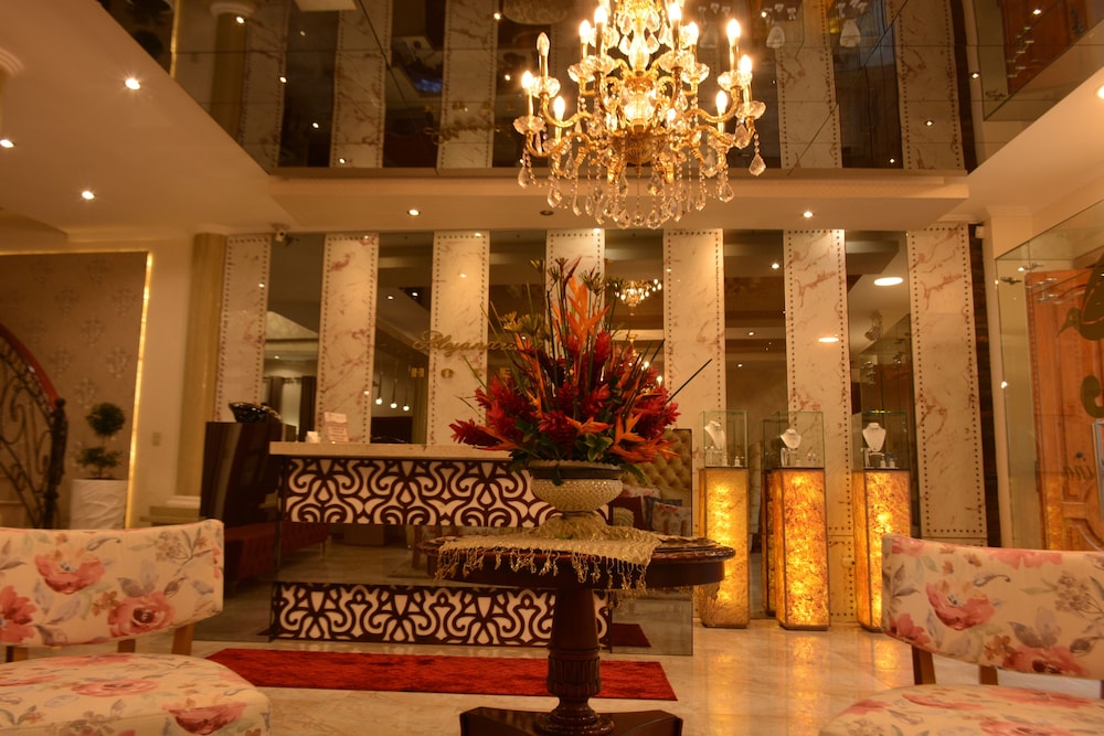 Alejandrina Hotel — Cuenca — photo 4