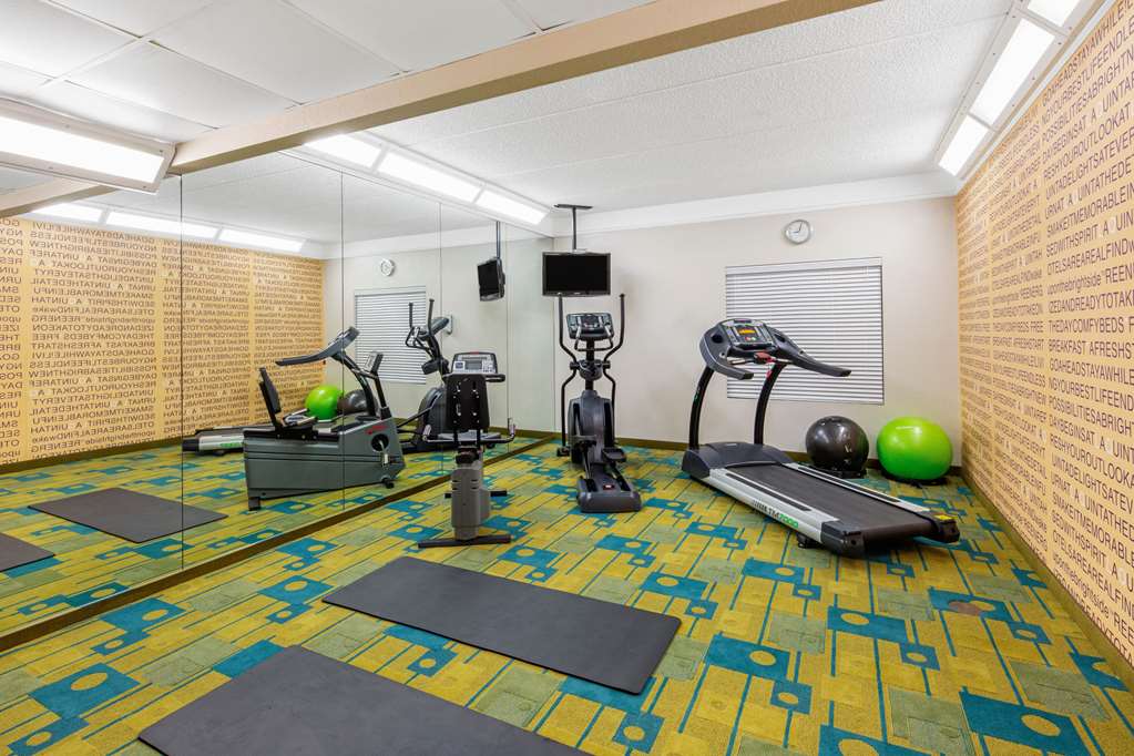 La Quinta Inn & Suites by Wyndham Ft. Lauderdale Plantation - photo 11