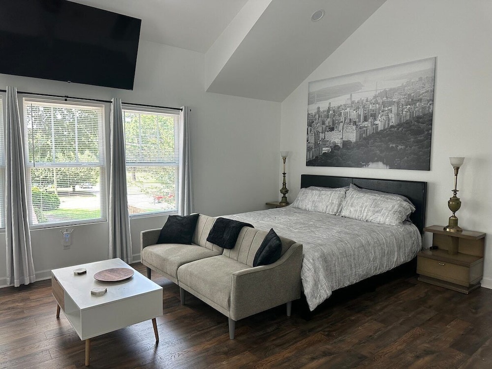 The Loft — Kennesaw