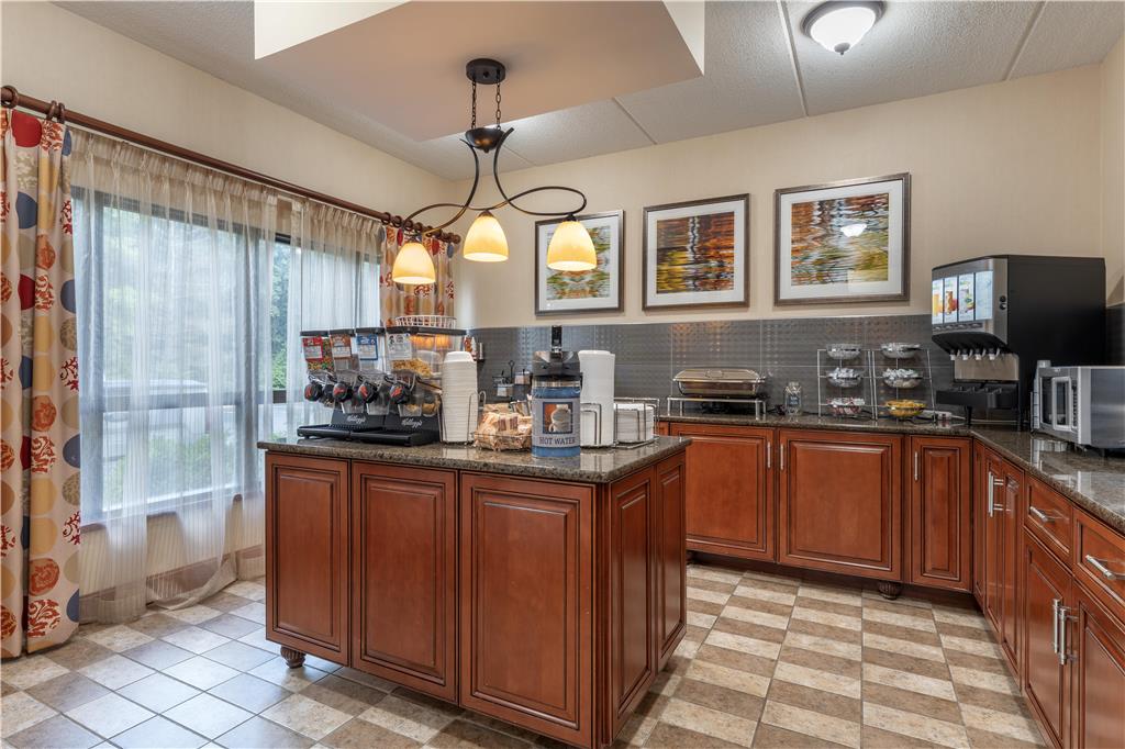 Best Western Delta Inn - photo 16