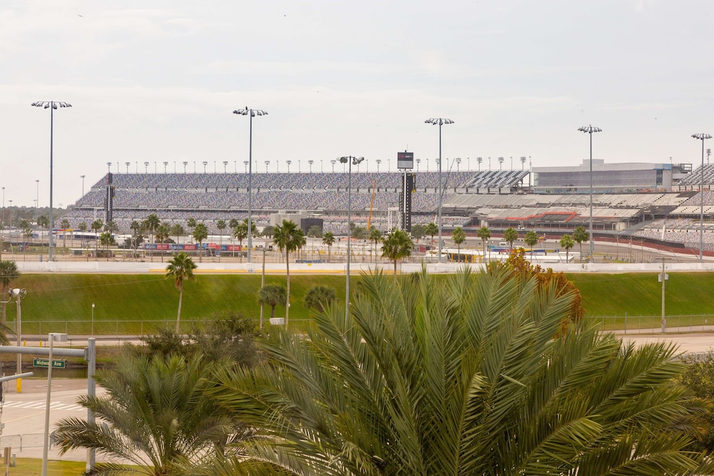 Hilton Garden Inn Daytona Beach Airport - photo 111