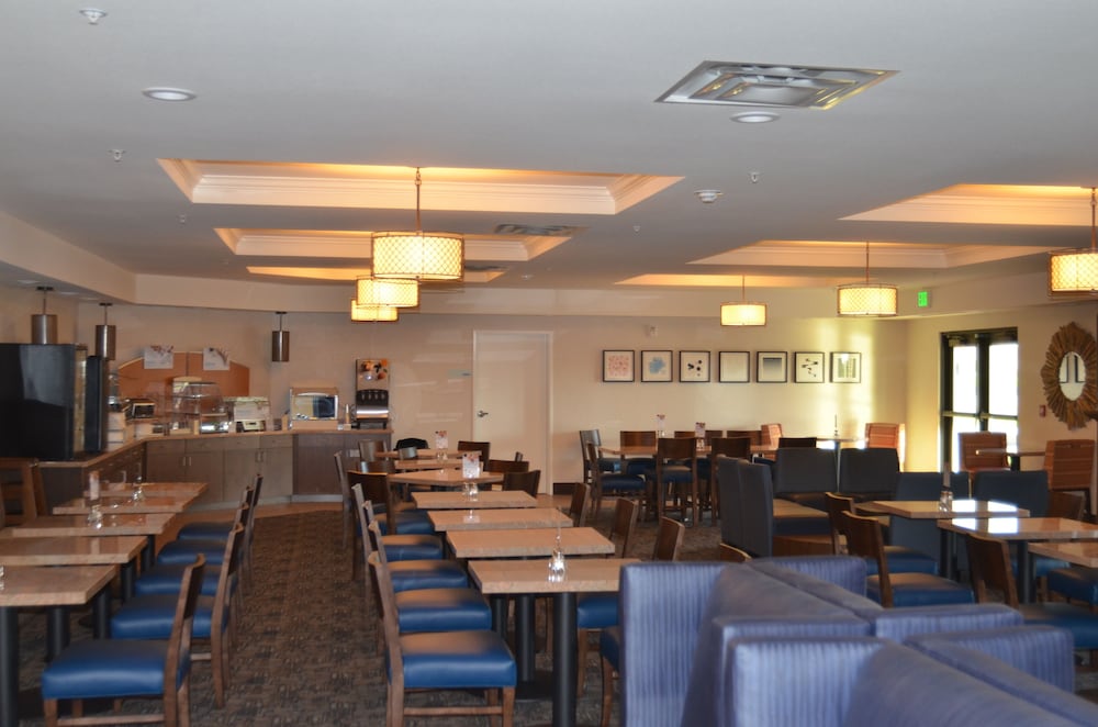 Holiday Inn Express & Suites Springville South Provo Area by IHG - photo 38