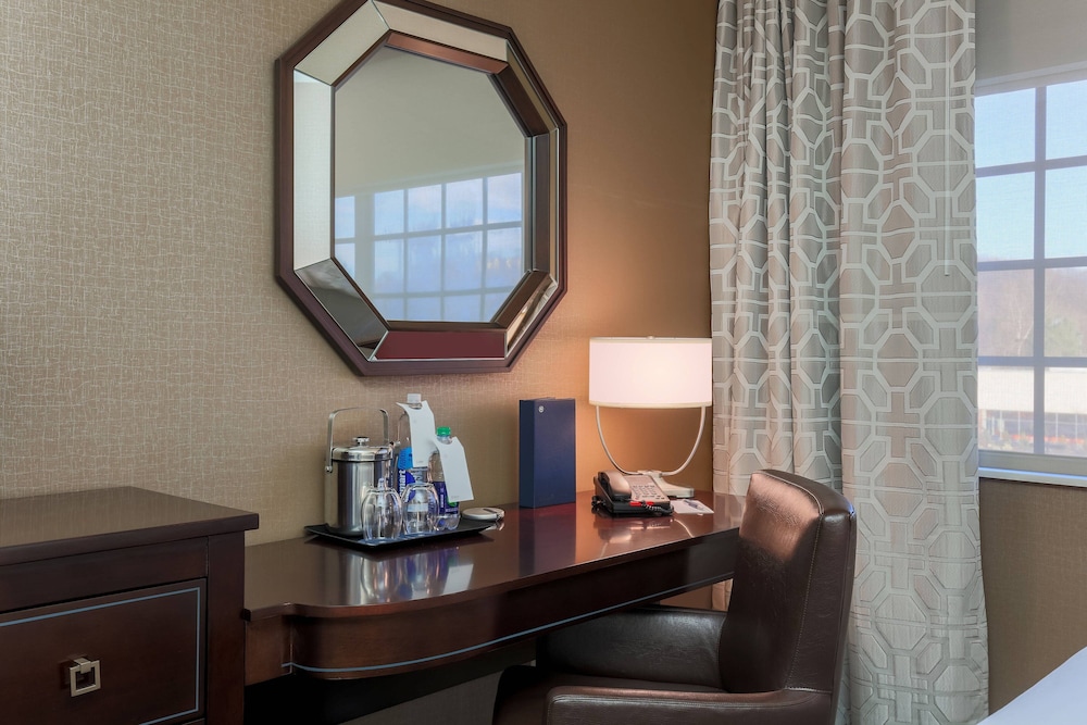 Sheraton Tarrytown Hotel - photo 7