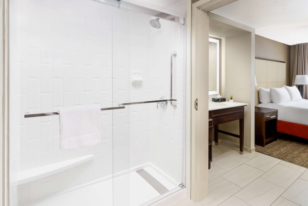 Homewood Suites by Hilton Phoenix Chandler - photo 14
