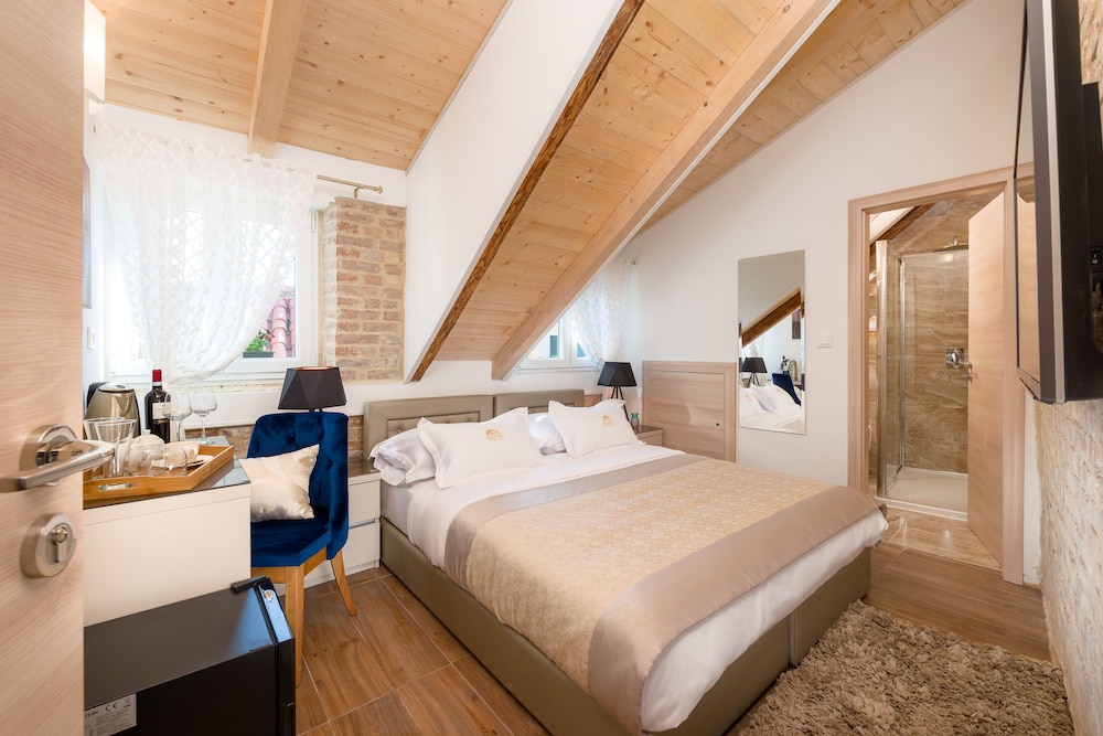 Agava Lux Rooms & Pool - carbon neutral hotel in Split