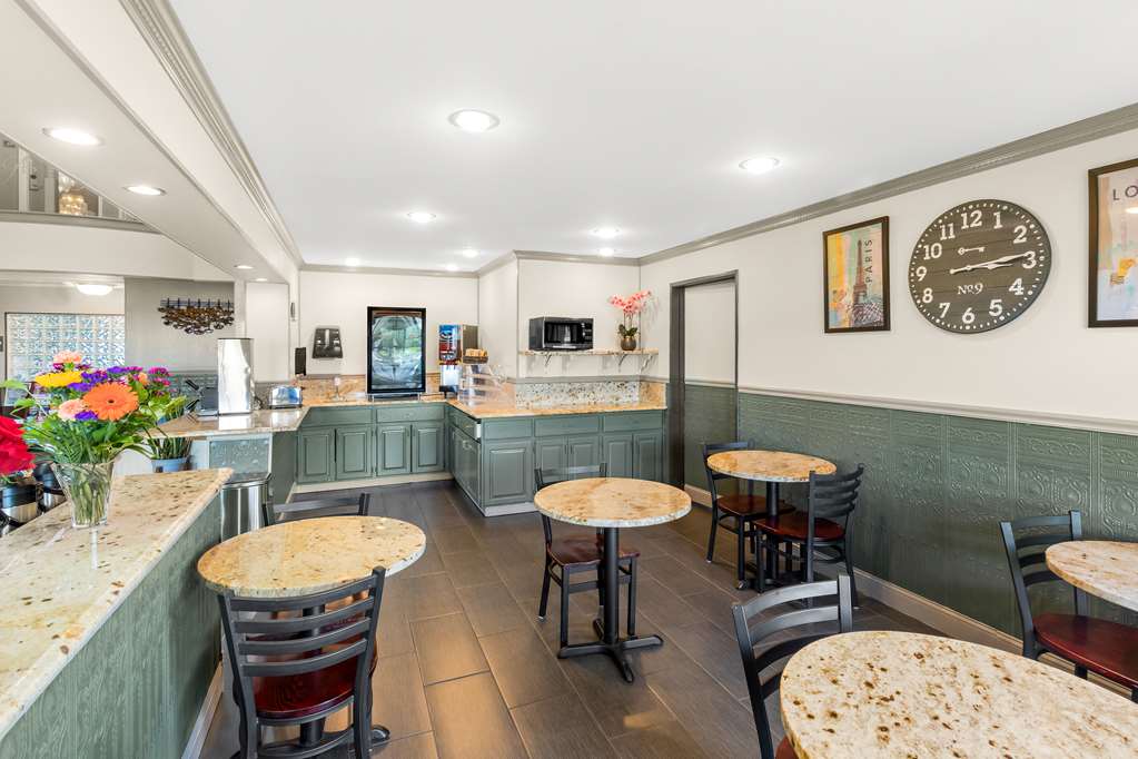 GuestHouse Kelso Longview - photo 28