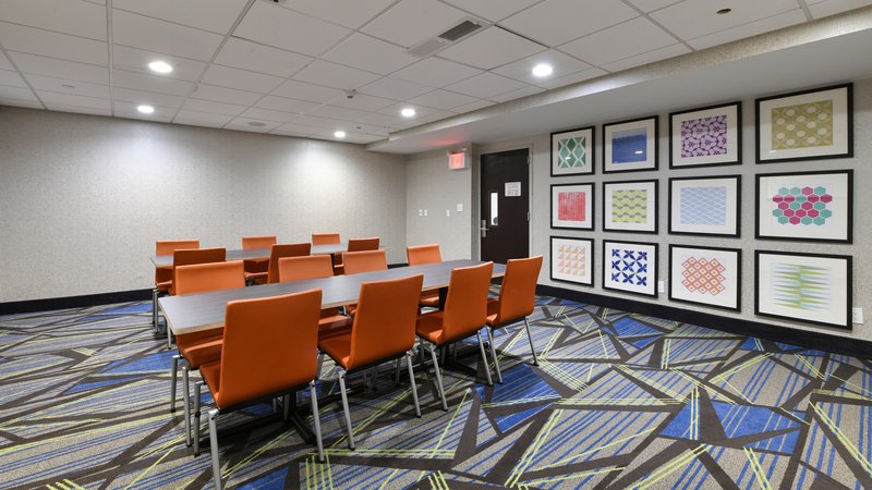 Holiday Inn Express Staten Island West - photo 18