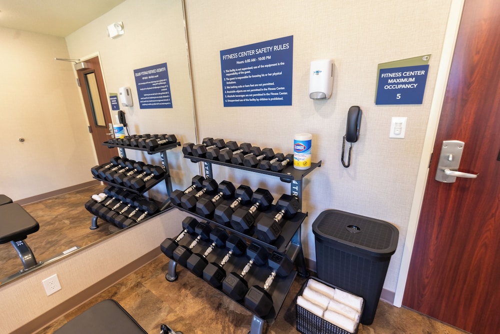 Cobblestone Inn & Suites Winters - photo 58