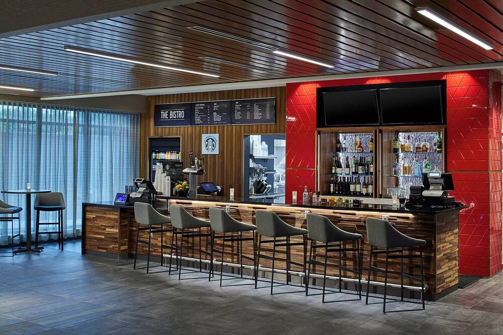 Courtyard by Marriott Minneapolis West - photo 28