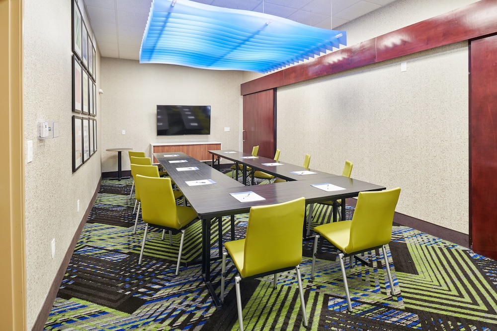 Holiday Inn Express & Suites El Paso East Loop 375 by IHG - photo 38