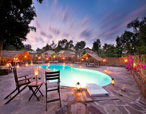 Forsyth S Lodge — 4-Star Luxury Hotel in Sohagpur, India