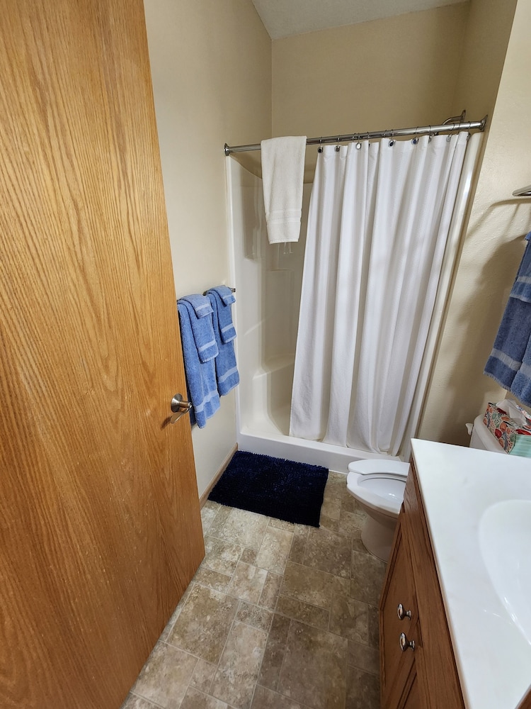 Underwood Inn - photo 8