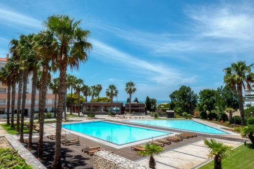 Belo Horizonte Apart — 4-Star Luxury Hotel in Parede, Portugal