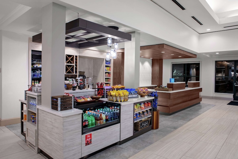 Hilton Garden Inn Atlanta Perimeter Center - photo 7