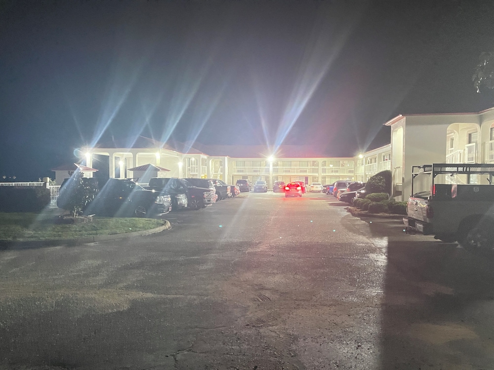 Motel 6 Abbeville AL - photo 19