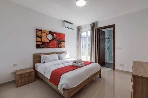 9ten11 Seafront by Homely — 4-Star Luxury Hotel in Mellieha, Malta