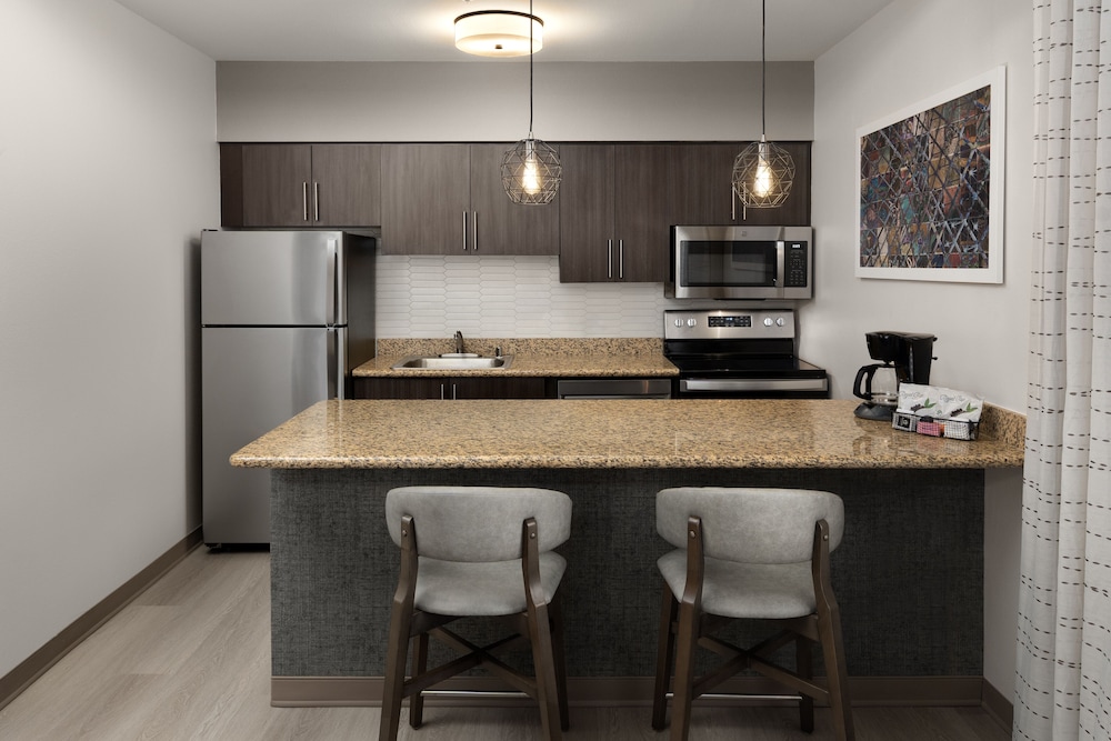 Residence Inn by Marriott Portland Downtown RiverPlace - photo 6