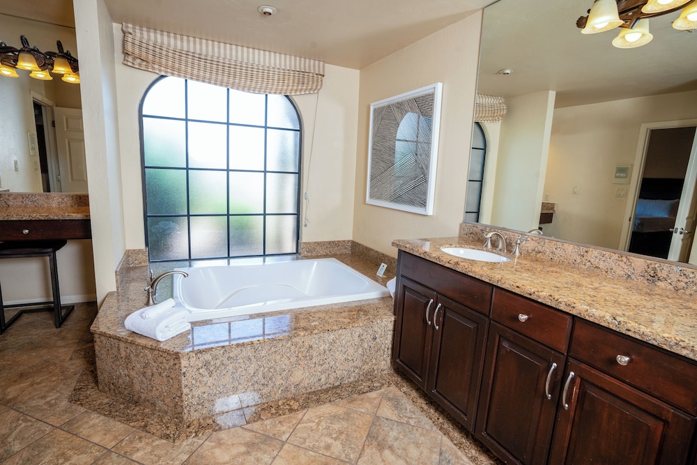 Kimpton Miralina Resort & Villas by IHG - photo 66