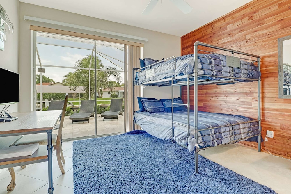 833 Monticello Ct - photo 4