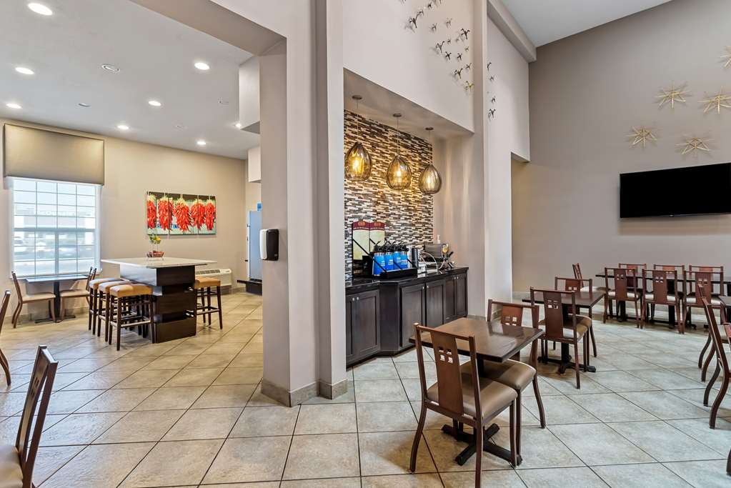 Best Western Socorro Hotel & Suites - photo 36