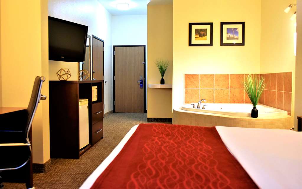 Comfort Inn & Suites Greenville I 70 - photo 8