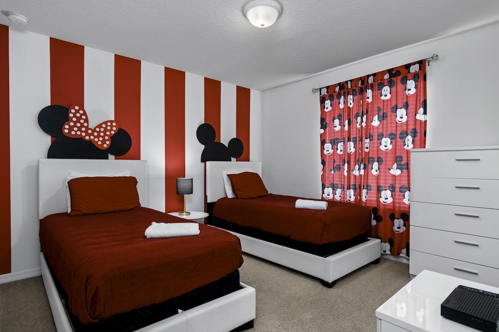 Sleeps 20 Masterpiece Collection Ww101 - photo 8