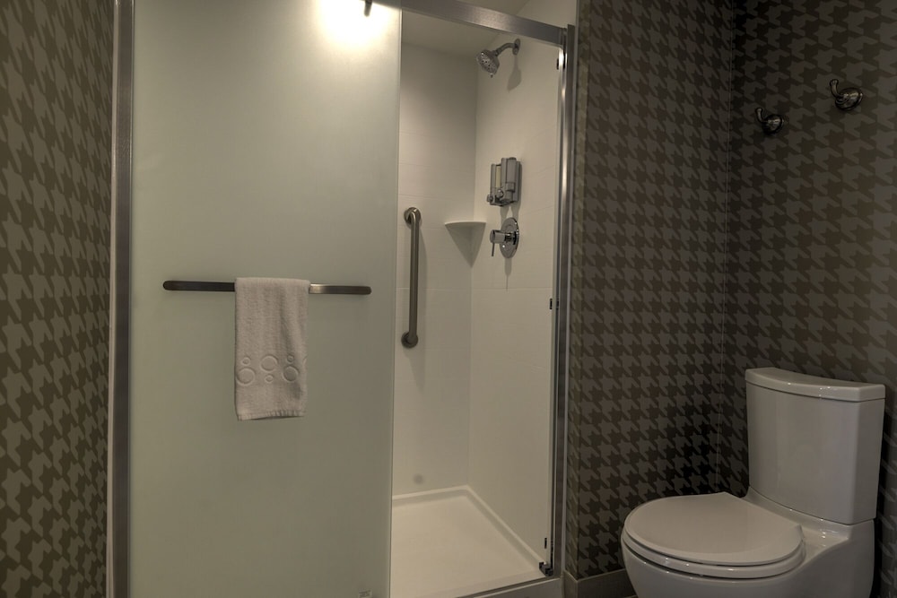Home2 Suites by Hilton Allentown Bethlehem Airport - photo 18