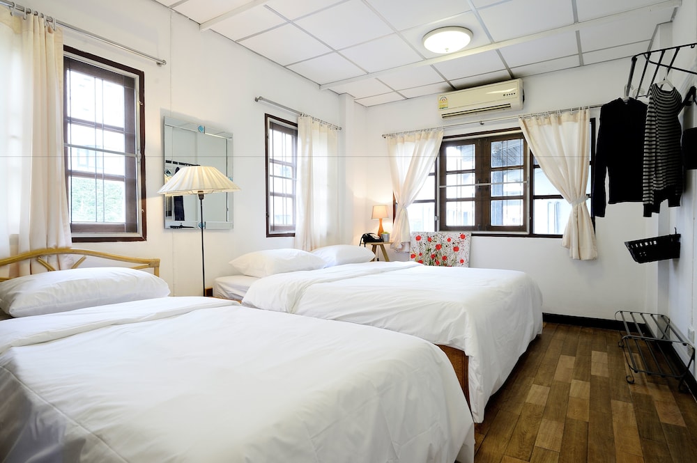 Siam Square House