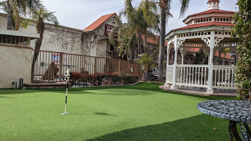 Dynasty Suites Redlands - photo 38
