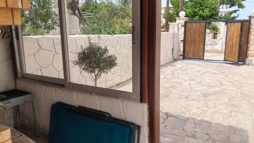 Stone house 2 — Artemida — photo 3