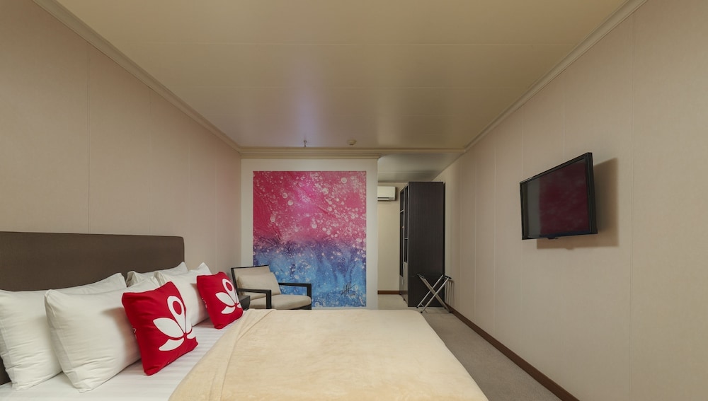 ZEN Premium Magallanes Makati in Makati City, Philippines