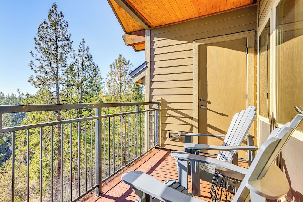 Hike Ski & Golf: Bend Condo at Seventh Mtn Resort in Bend, United States