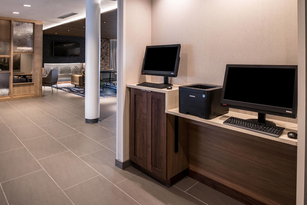 Fairfield Inn & Suites by Marriott Staunton - photo 30