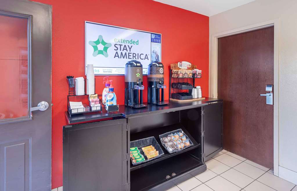 Extended Stay America Suites Fresno North - photo 6