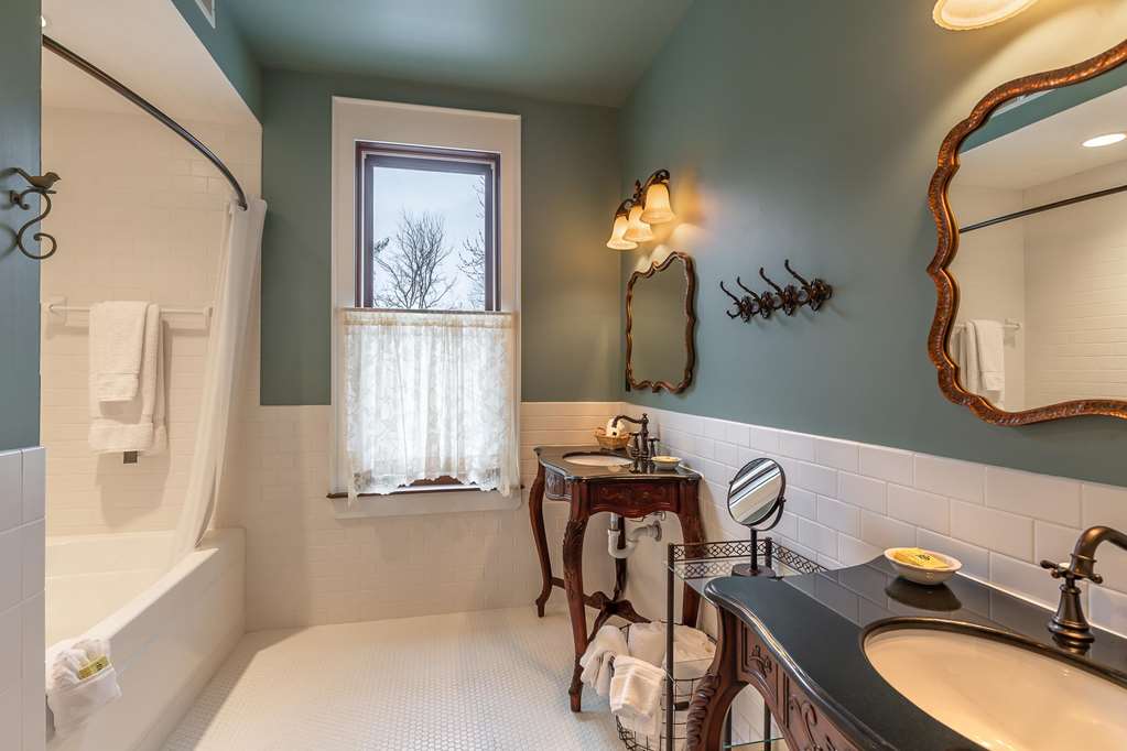 Steele Mansion - photo 35