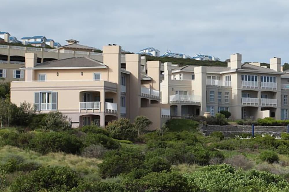Le Maki on 57 — 4-Star Luxury Hotel in Mossel Bay, South Africa