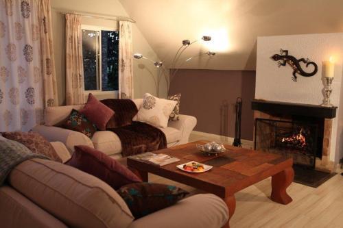 Karen Country Lodge