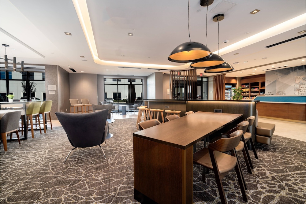 SpringHill Suites by Marriott Oakland Airport - photo 6