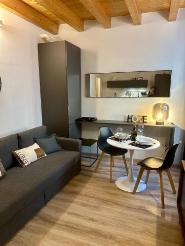 In City Center With Patio in Como, Italy