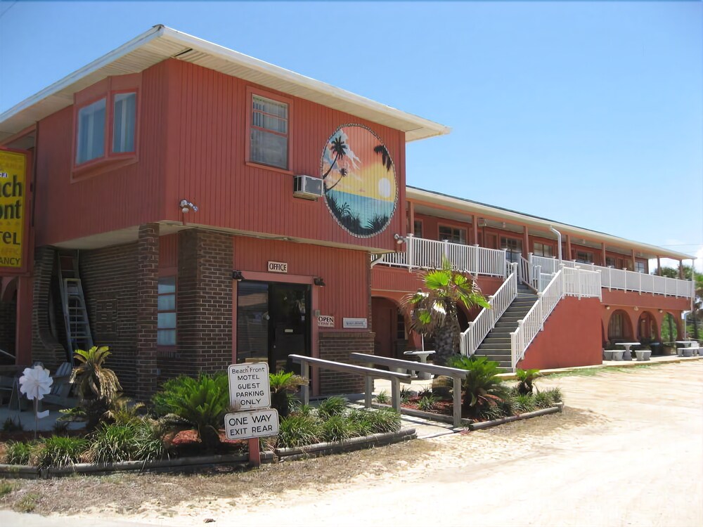 Beach Front Motel - photo 22