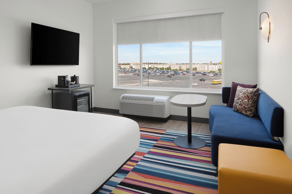 Aloft Houston Katy - photo 6