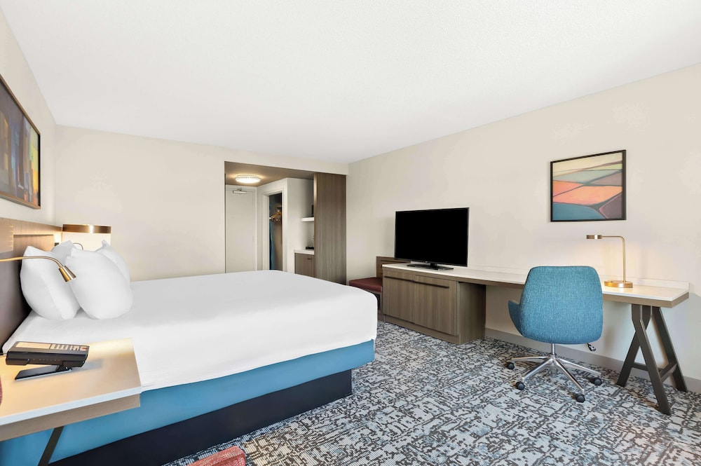 Hilton Garden Inn San Mateo - photo 20