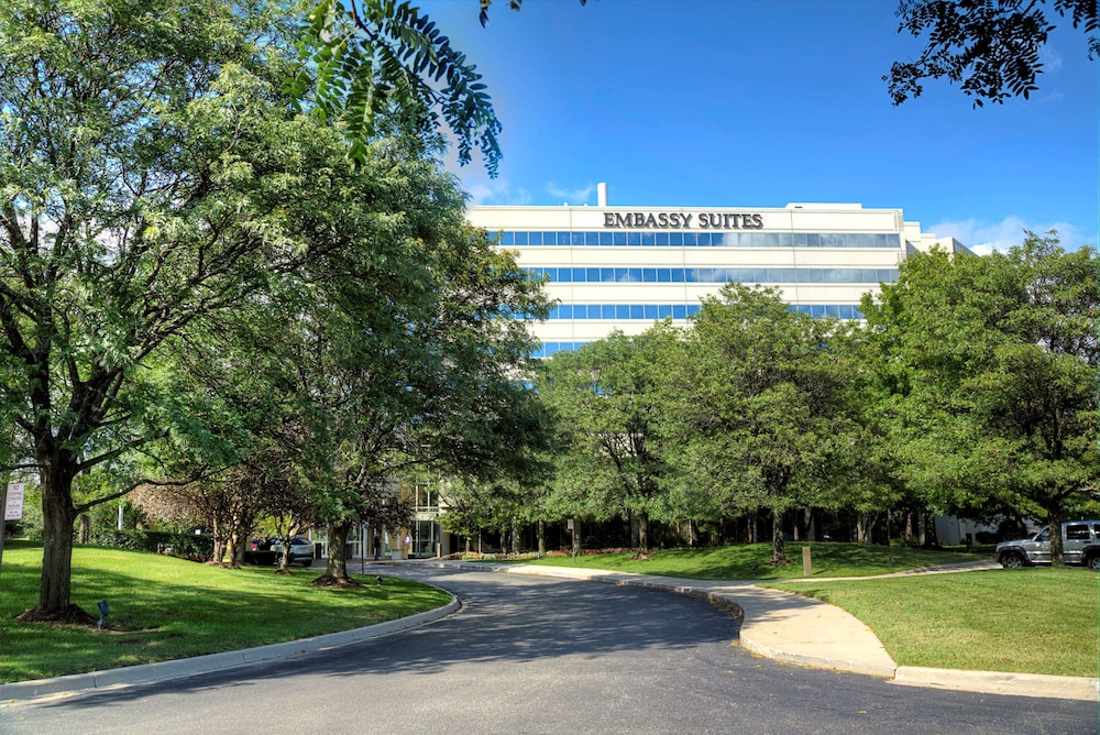 Embassy Suites by Hilton Detroit Troy Auburn Hills - photo 97