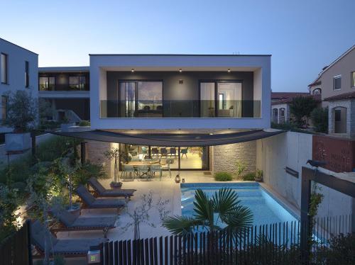 Luxusvilla in Pula mit privatem Pool Tischtennis BBQ WLAN in Pula, Croatia