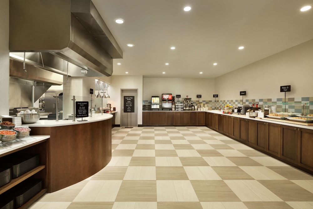 Embassy Suites By Hilton Oahu Kapolei - photo 39